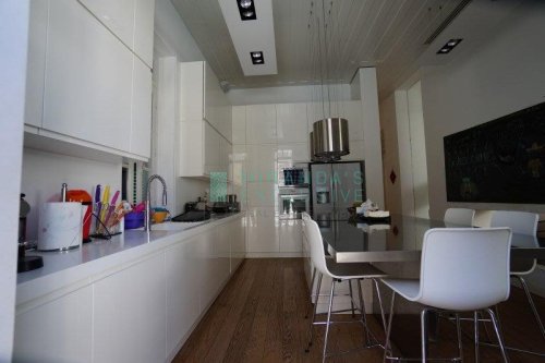 Отдельный дом в аренду 500 м² в Nicosia Center, Agios Andreas, Nicosia, 1001