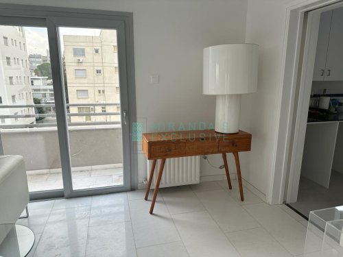 Ρετιρέ προς ενοικίαση 180 μ² στην τοποθεσία Nicosia Center, Agioi Omologites, Nicosia, 1075
