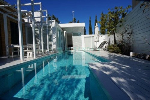 Отдельный дом в аренду 500 м² в Nicosia Center, Agios Andreas, Nicosia, 1001