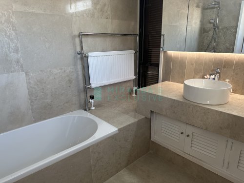 Отдельный дом в аренду 310 м² в Latsia, Nicosia, 2221